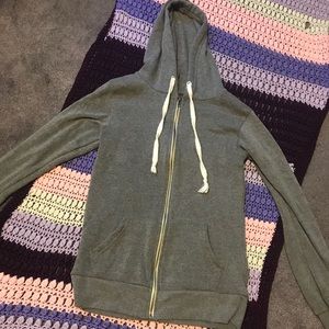 Ocean Drive zip up Size S